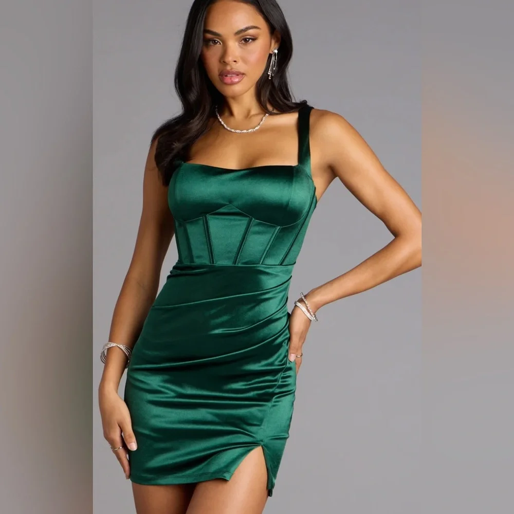 Windsor Maia Satin Corset Lace-Up Mini‎ Dress